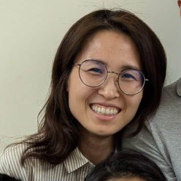 Dr. Bora Kim